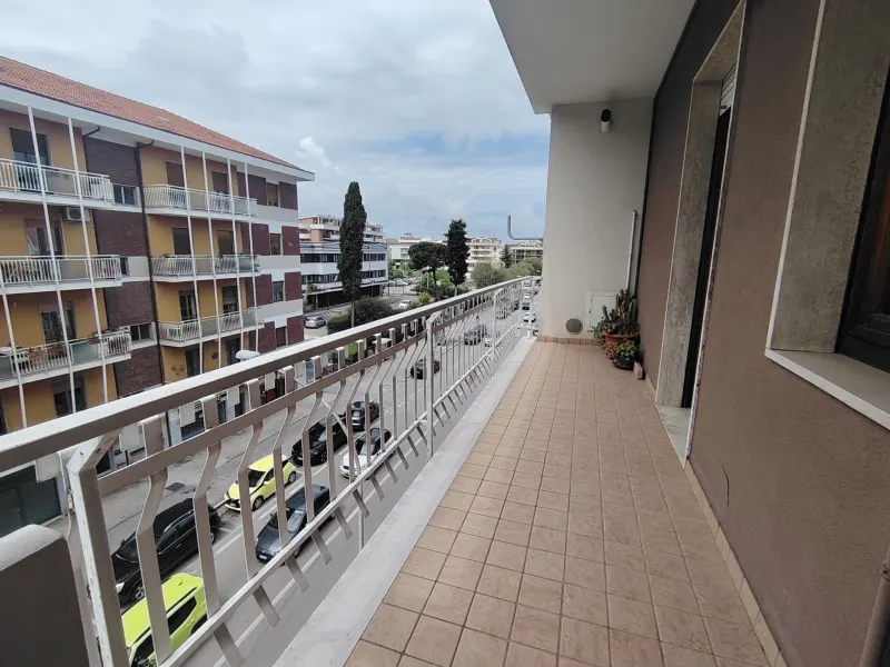 OTTIMO USATO IN ZONA FAVOLOSA · foto 5