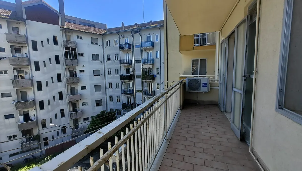 APPARTAMENTO DI 144 MQ AD UN OTTIMO PREZZO · foto 8