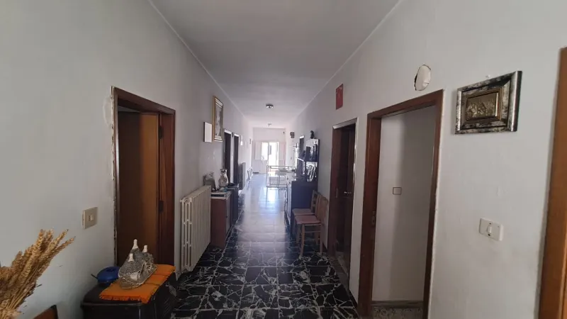 Vendesi intero stabile a Carunchio di 560 Mq · foto 2