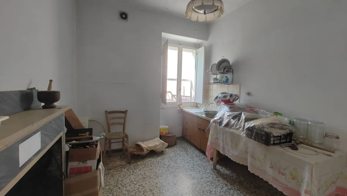 Vendesi intero stabile a Carunchio di 560 Mq · foto 21