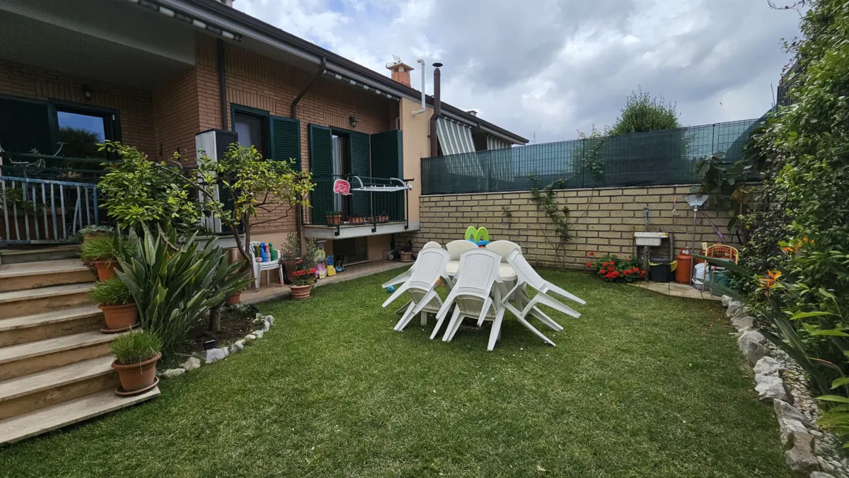 QUADRIFAMILIARE - VIA SILVESTRO DE NARDIS · foto 1