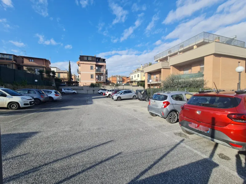 BILOCALE - VIA DEI MONTI DI SAN PAOLO · foto 4