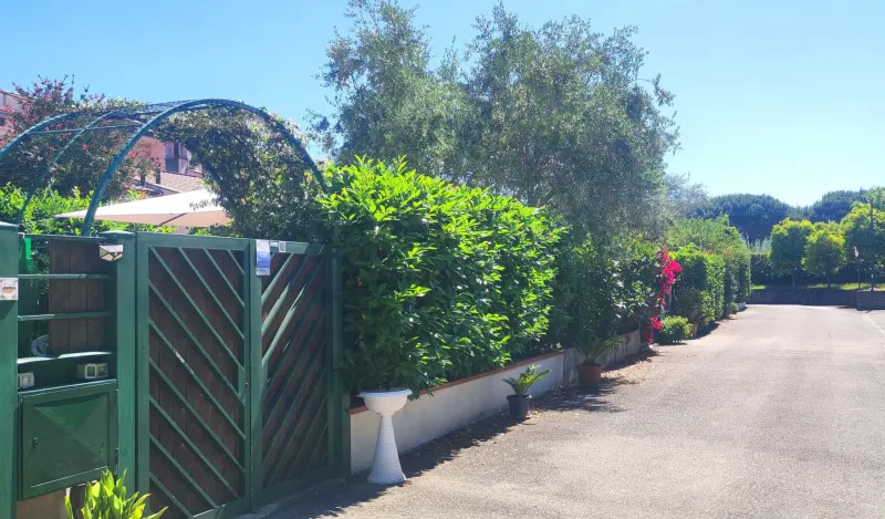 SPERLONGA VILLA A SCHIERA · foto 2