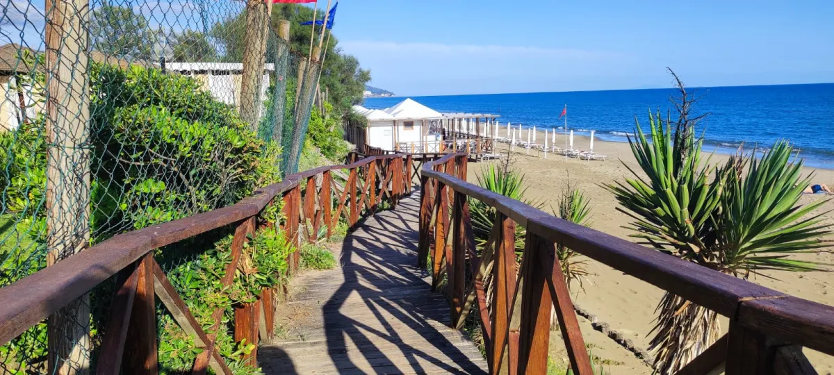 SPERLONGA VILLA A SCHIERA · foto 33