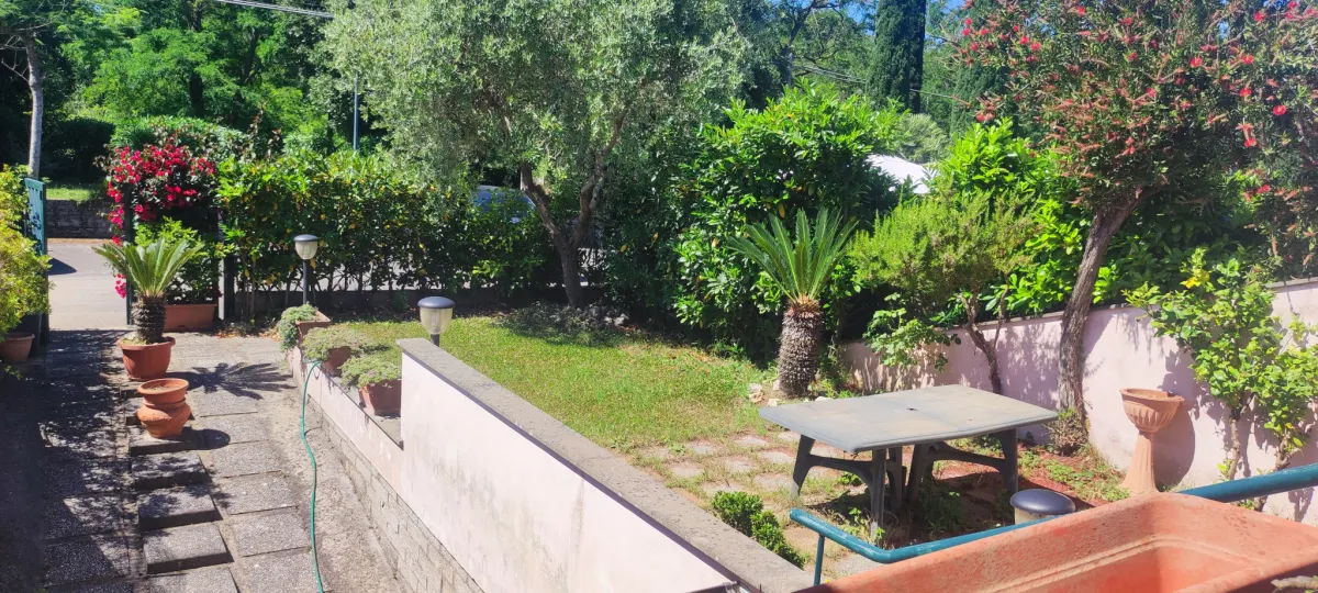 SPERLONGA VILLA A SCHIERA · foto 7