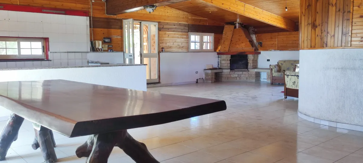 APPARTAMENTO CON TERRAZZO IN VILLA · foto 23
