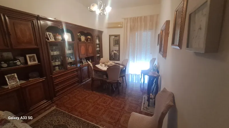 Appartamento primo piano · foto 3