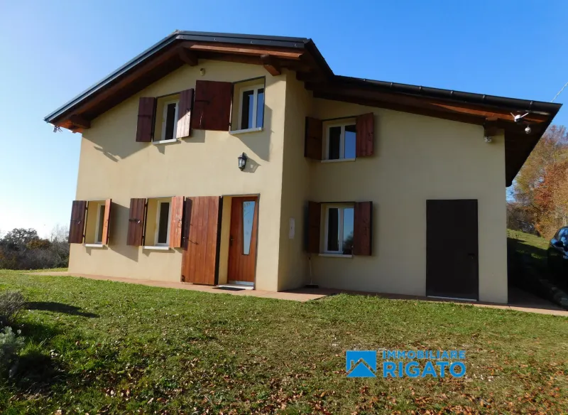 Casa di montagna a Borso del Grappa a Borso Del Grappa