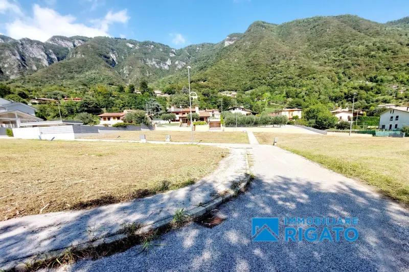 Terreno edificabile a Solagna · foto 3