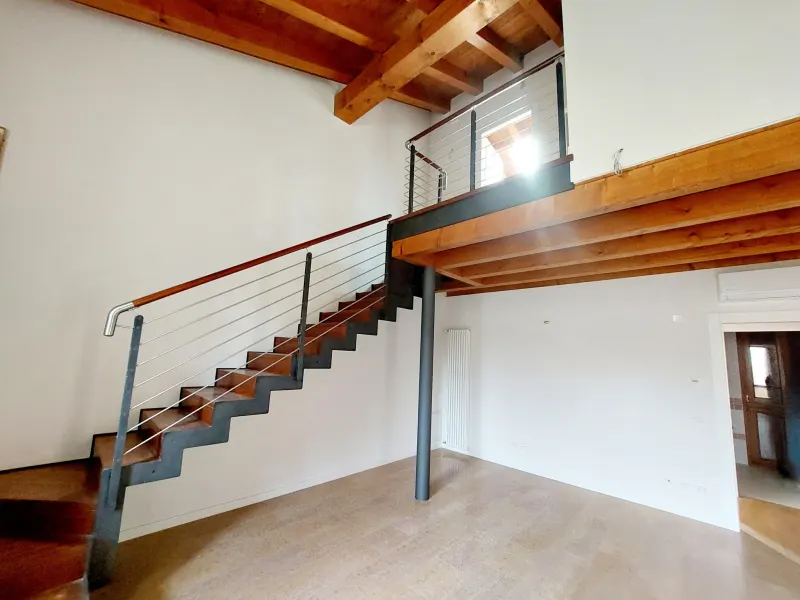 Appartamento duplex bicamere · foto 2