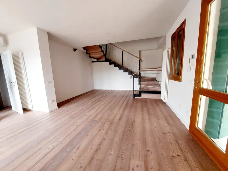 Attico duplex tricamere · foto 2