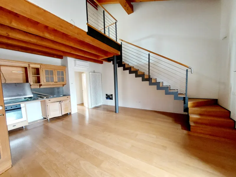 Appartamento duplex tricamere a Asolo
