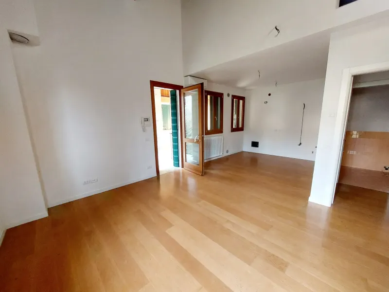 Appartamento duplex bicamere · foto 2