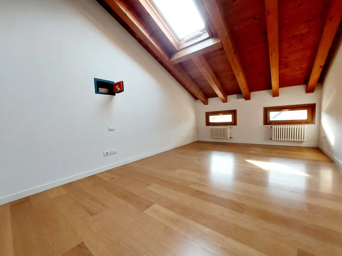 Appartamento  duplex bicamere · foto 8