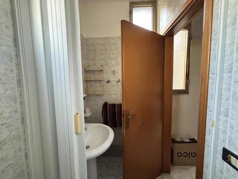 TRILOCALE IN CENTRO A PRIOLO · foto 2