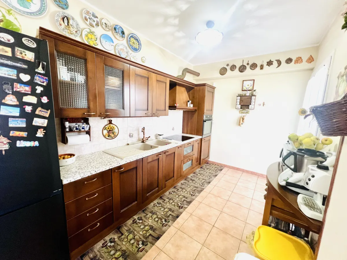 VILLA A SCHIERA IN ZONA BELVEDERE · foto 7