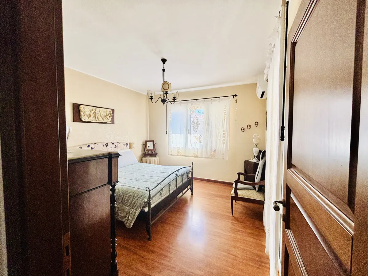VILLA A SCHIERA IN ZONA BELVEDERE · foto 9