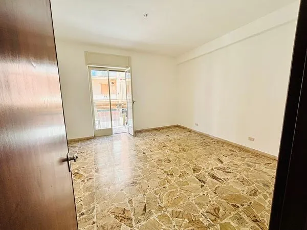 QUADRILOCALE CON POSTO AUTO · foto 4