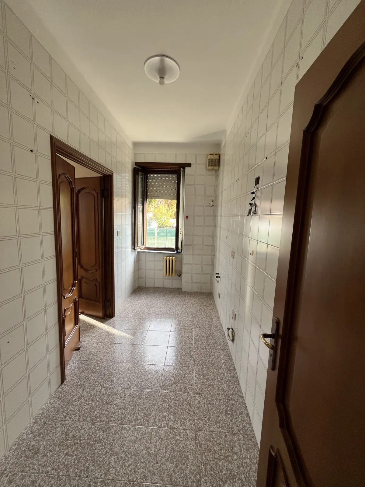 Villa Bifamiliare con due appartamenti indipendenti con box auto doppio · foto 12