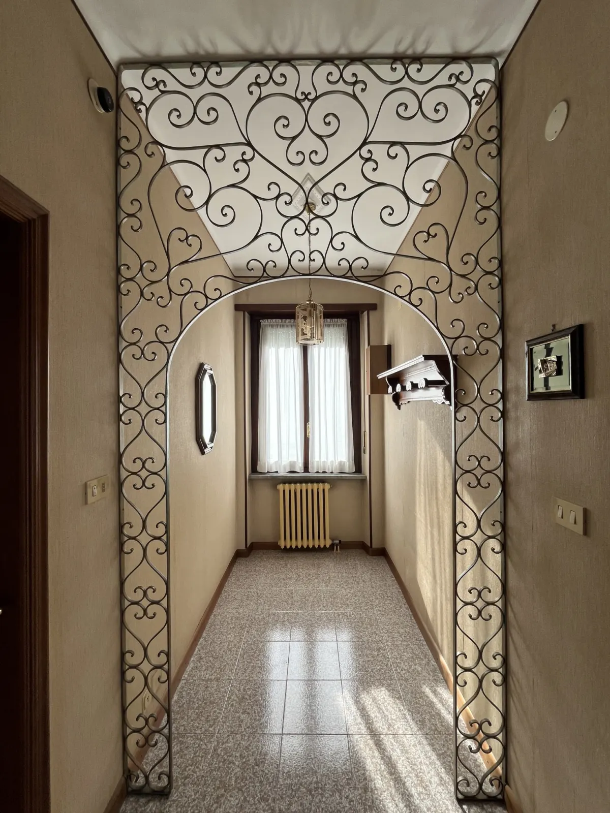 Villa Bifamiliare con due appartamenti indipendenti con box auto doppio · foto 19