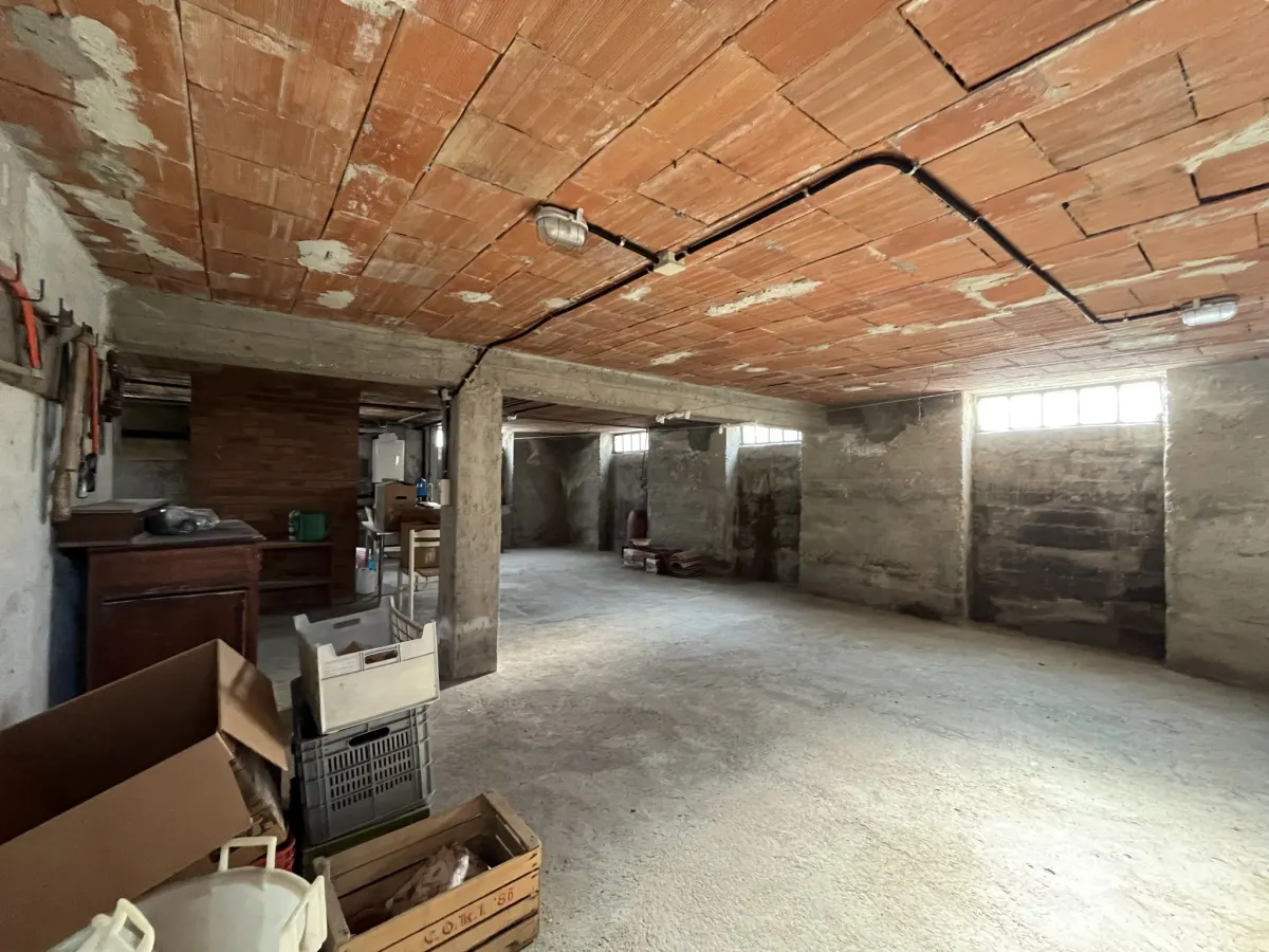 Villa Bifamiliare con due appartamenti indipendenti con box auto doppio · foto 27