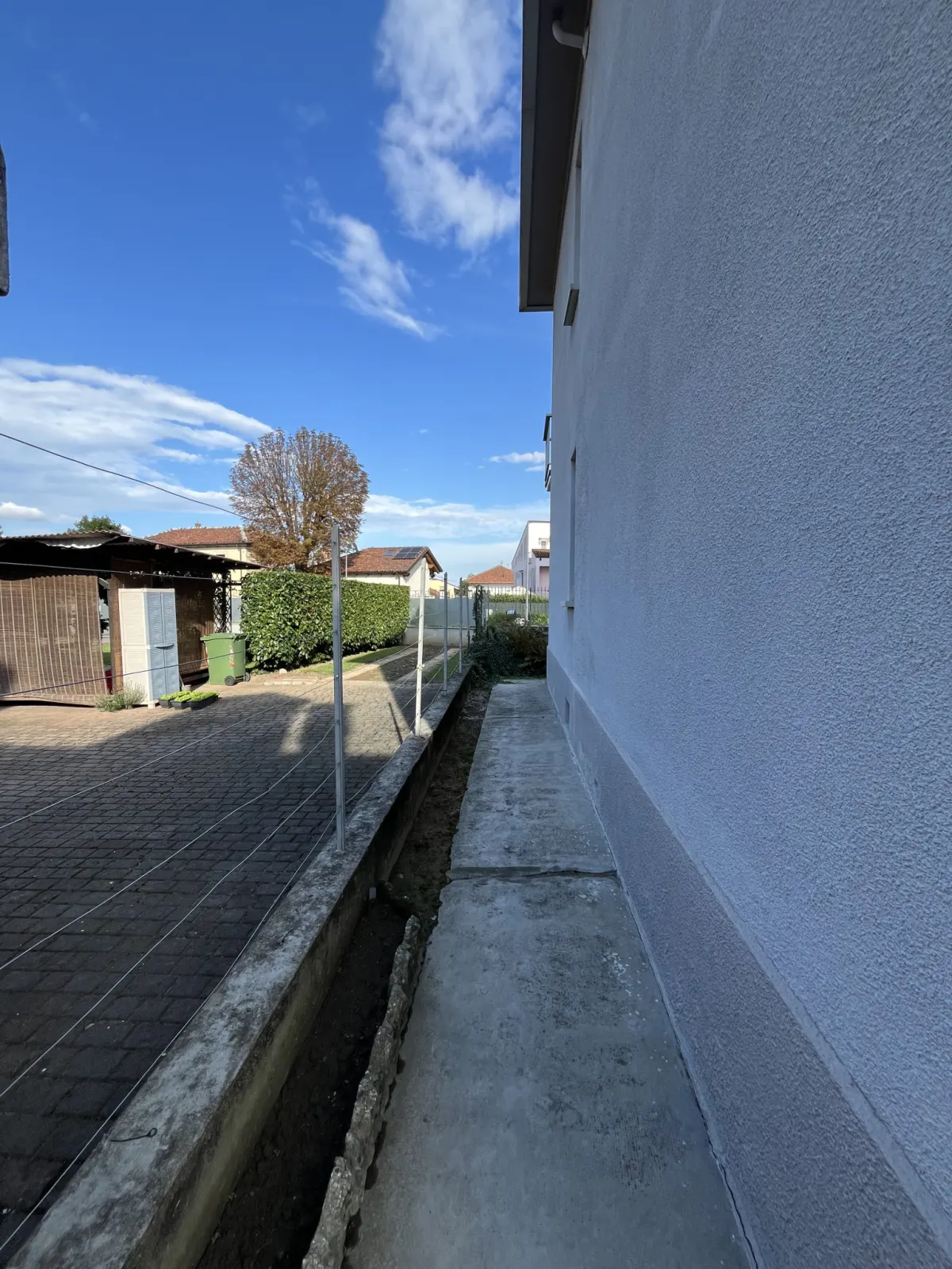 Villa Bifamiliare con due appartamenti indipendenti con box auto doppio · foto 7
