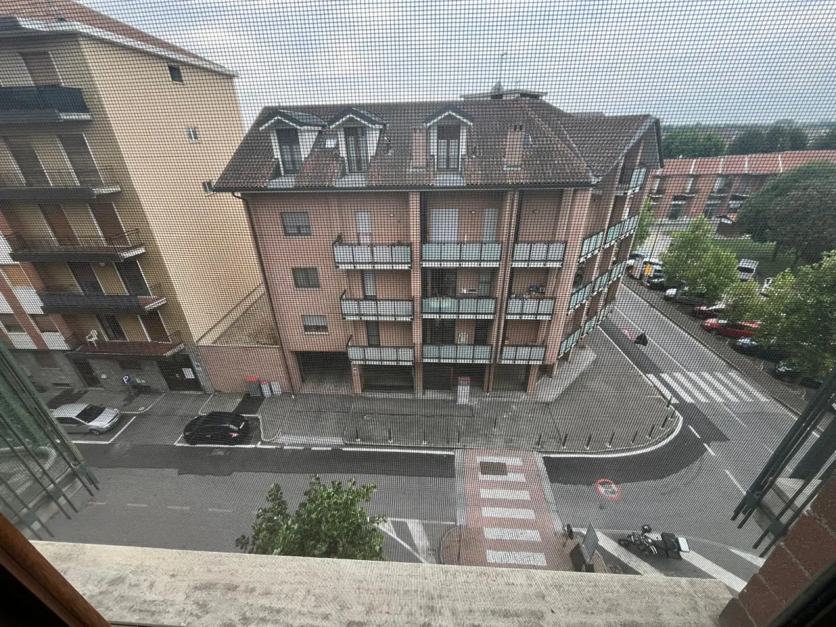 Attico panoramico in centro a Carignano · foto 21