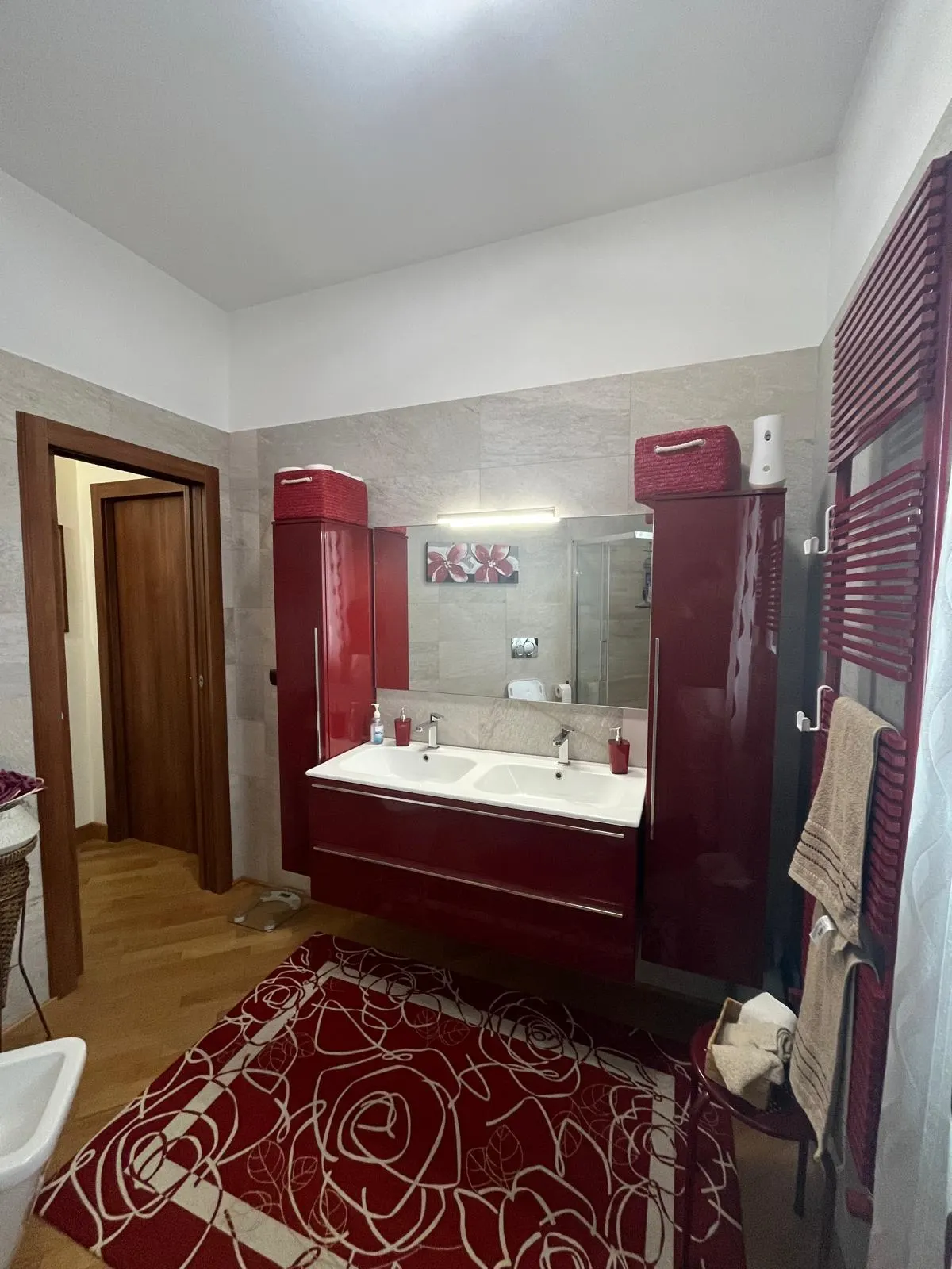 Attico panoramico in centro a Carignano · foto 6