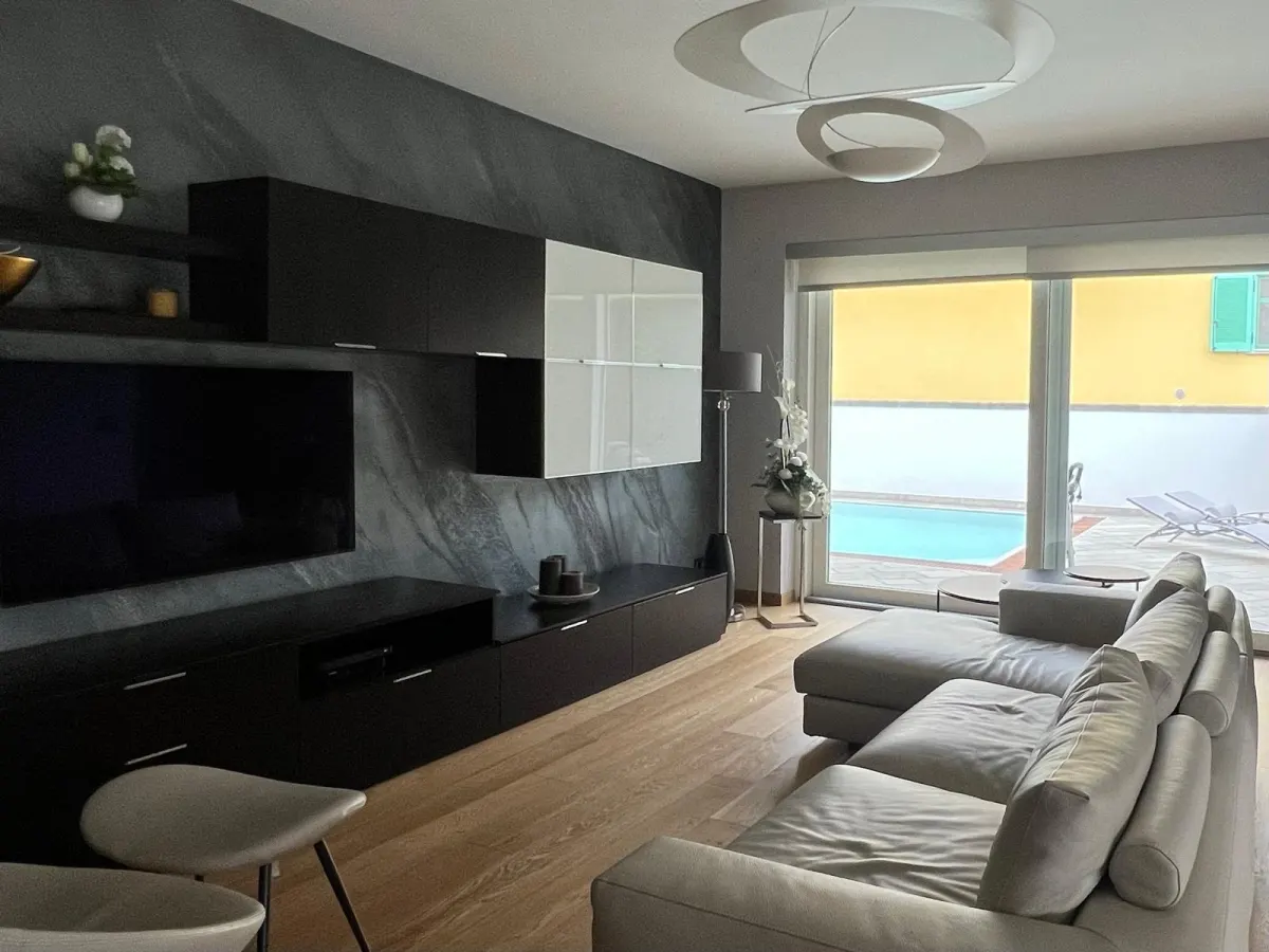 Villa di Lusso con Piscina · foto 6