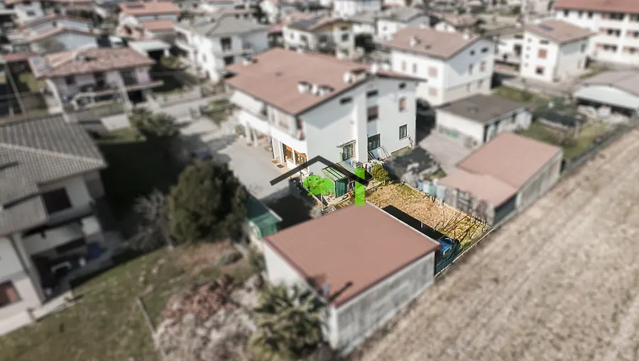 Appartamento al piano terra con taverna e orto · foto 1