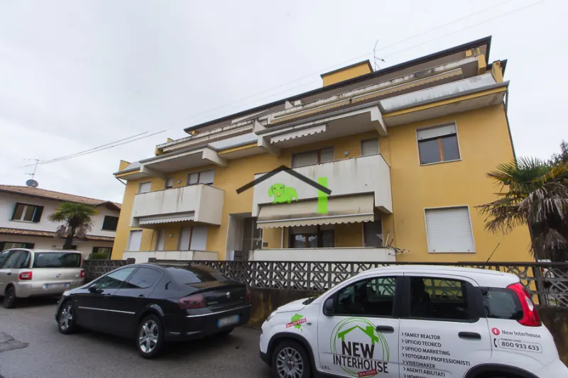 MINI APPARTAMENTO CON GARAGE E CANTINA a Pordenone