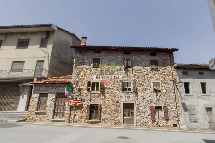 Casa di paese in sasso · foto 1
