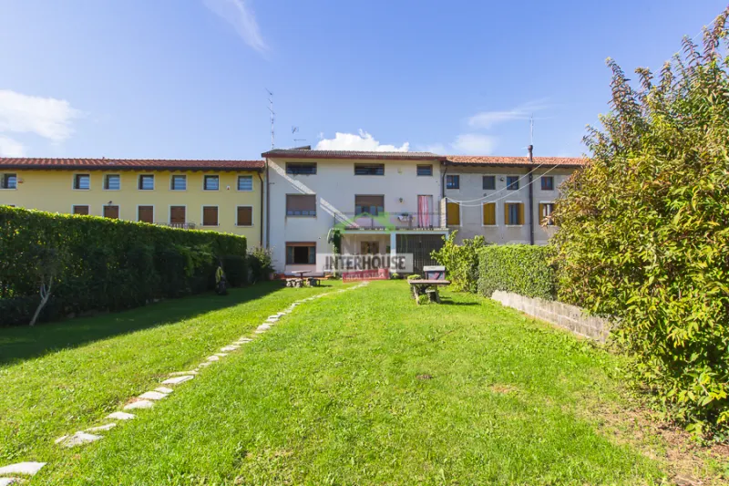 NUDA PROPRIETA': Appartamento con giardino indipendente a Montereale Valcellina