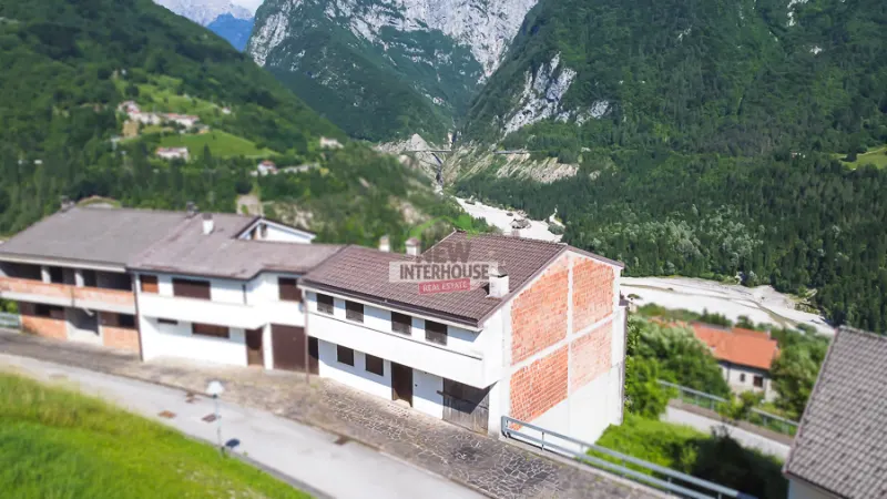 Casetta in linea di paese a Erto E Casso
