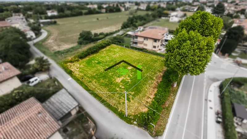 Terreno edificabile di 1.010 mq in zona B4 a Spilimbergo, via della Repubblica a Spilimbergo