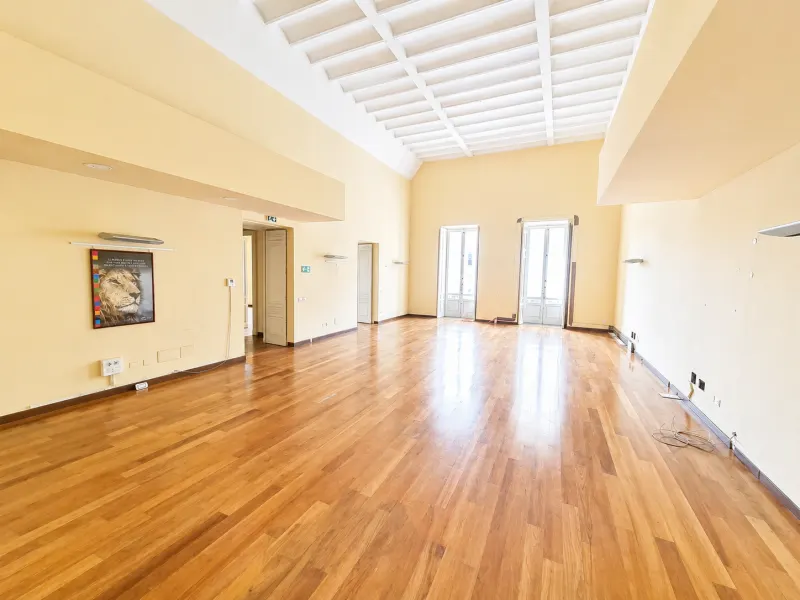 Catania, Prestigioso Appartamento di 450 mq Palazzo Pancari Ferreri · foto 4