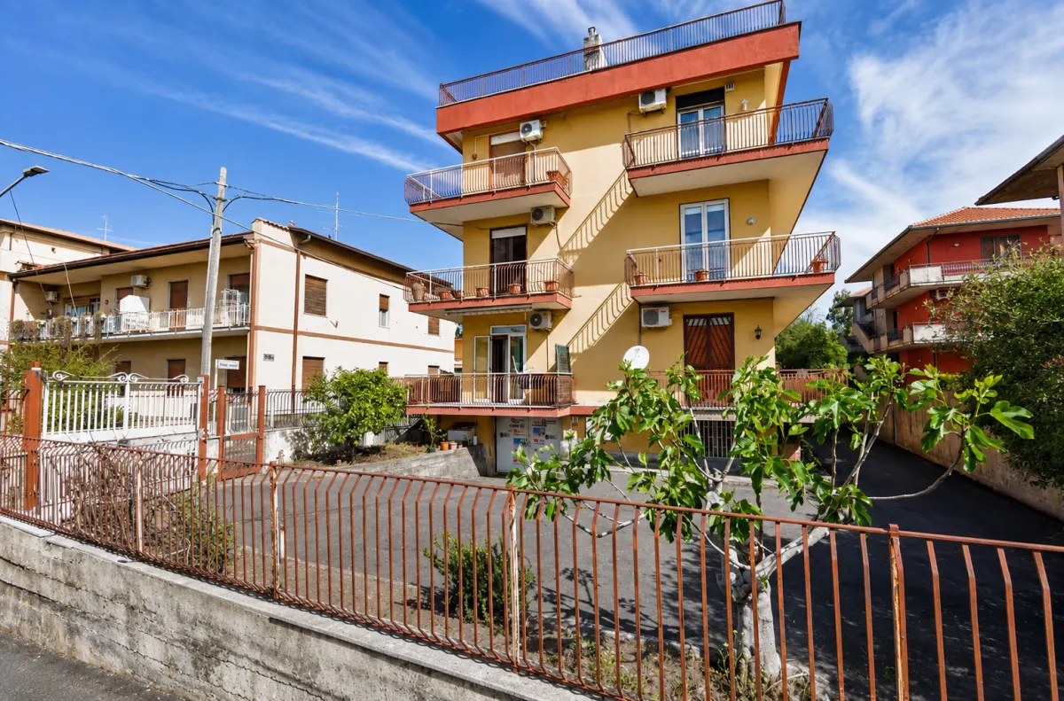 Splendido Appartamento con Terrazzo Panoramico – Mascalucia · foto 14