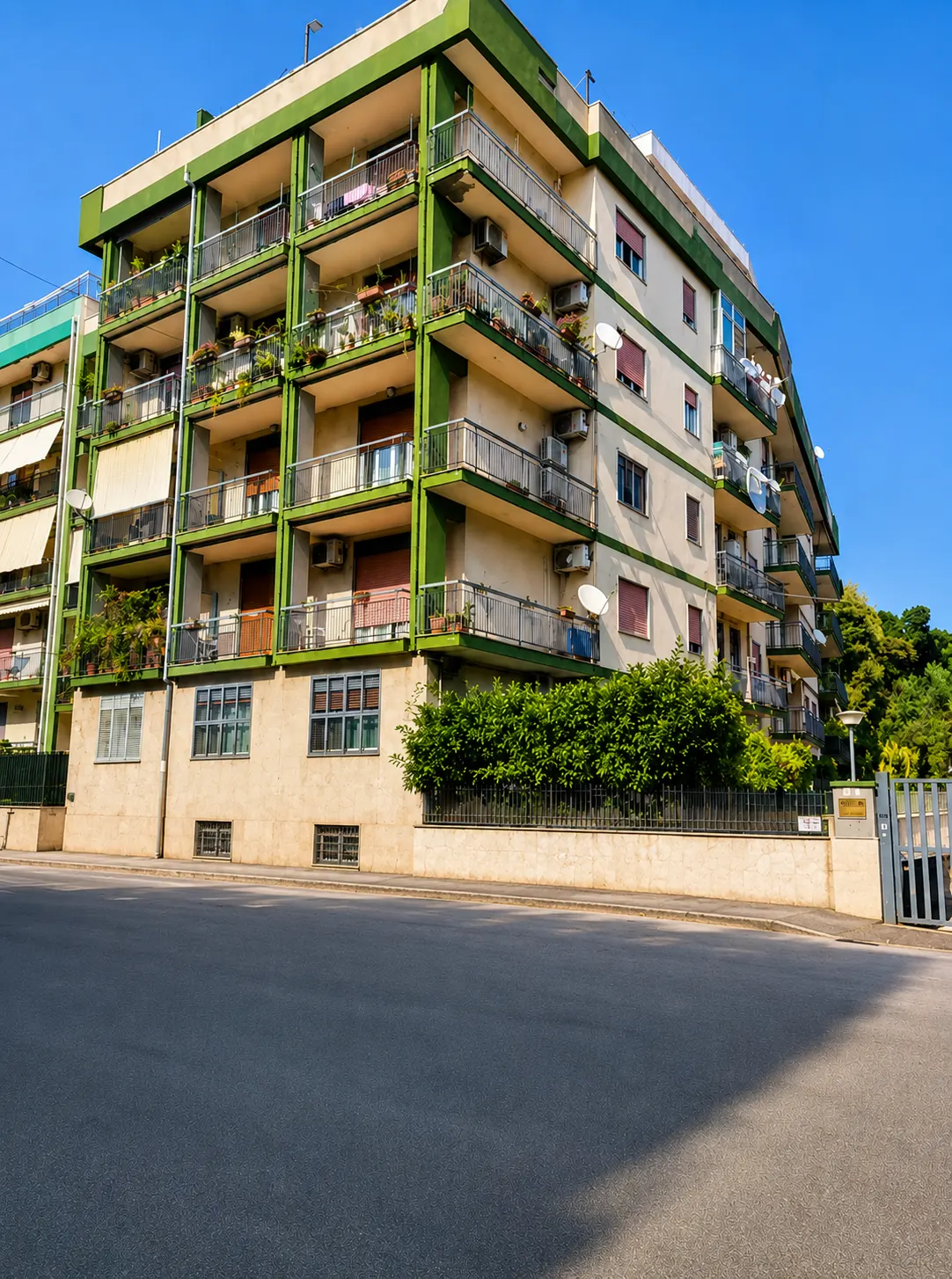 Tra Viale Vittorio Veneto e Piazzale Sanzio | Esclusivo Appartamento di 150 mq con Posizione Strategica · foto 20