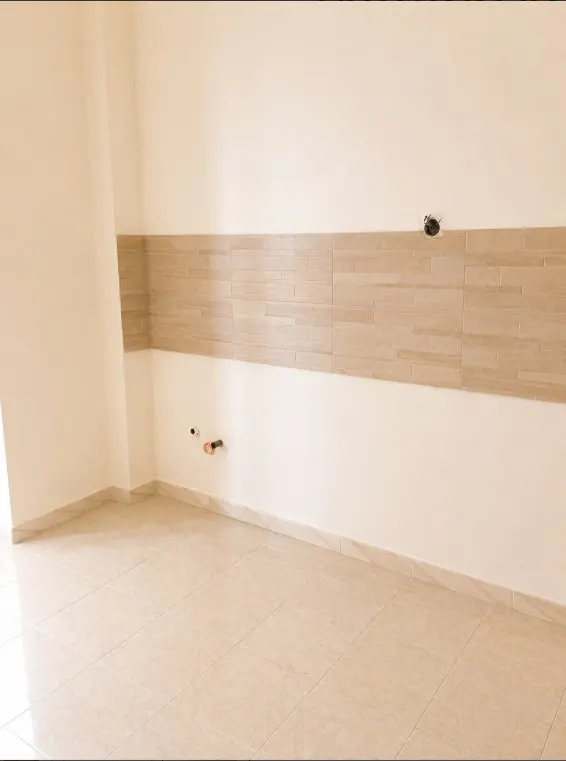 Appartamento Luminoso in Vendita a Catania – Via Ammiraglio Caracciolo · foto 18