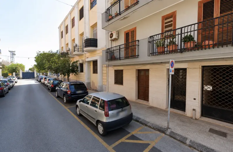 Elegante appartamento di 4 vani con ascensore e vista mare in zona Terravecchia a Augusta