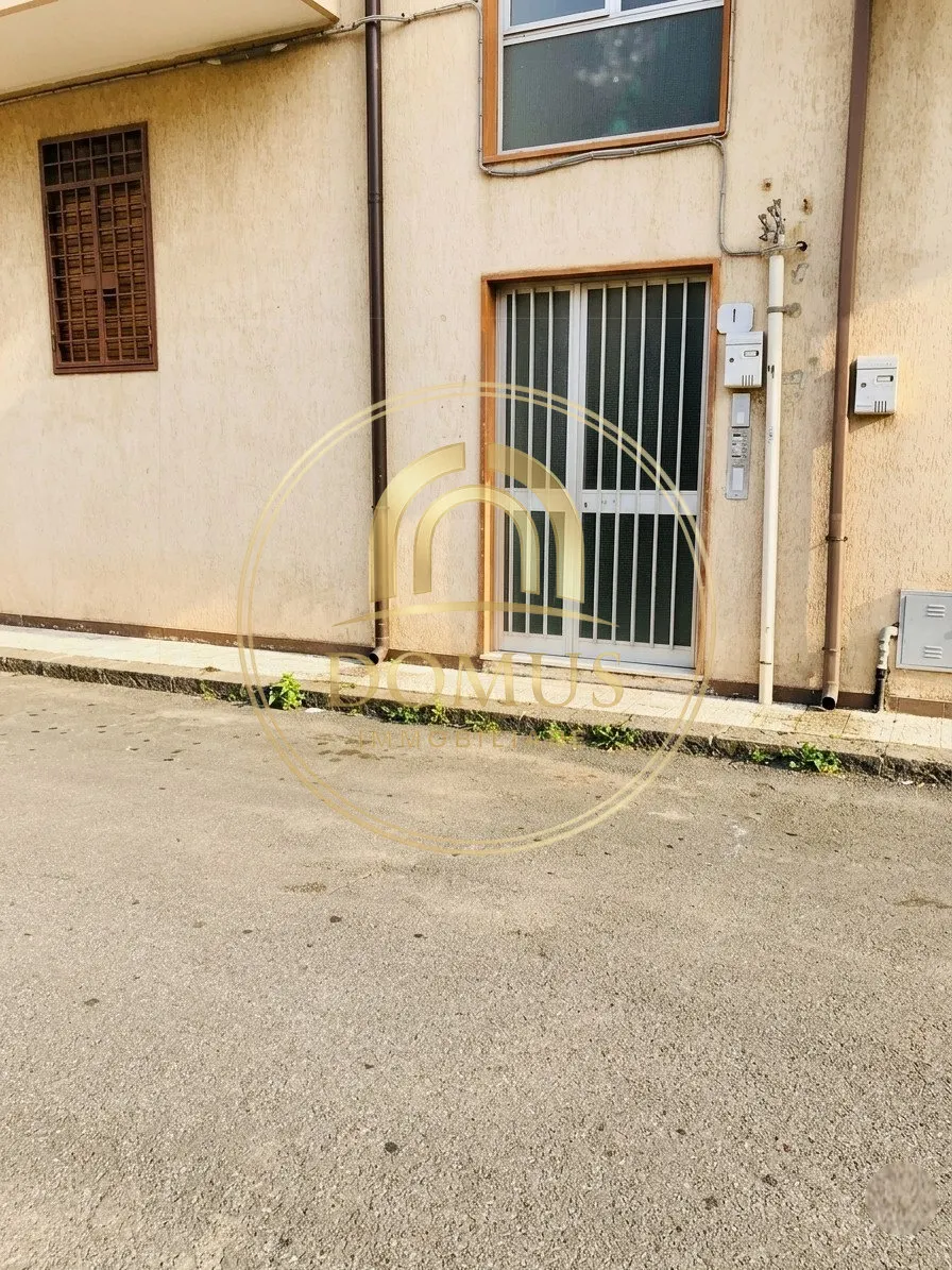 Zafferana Etnea, Ampio Appartamento con Terrazzo e Garage Doppio · foto 17
