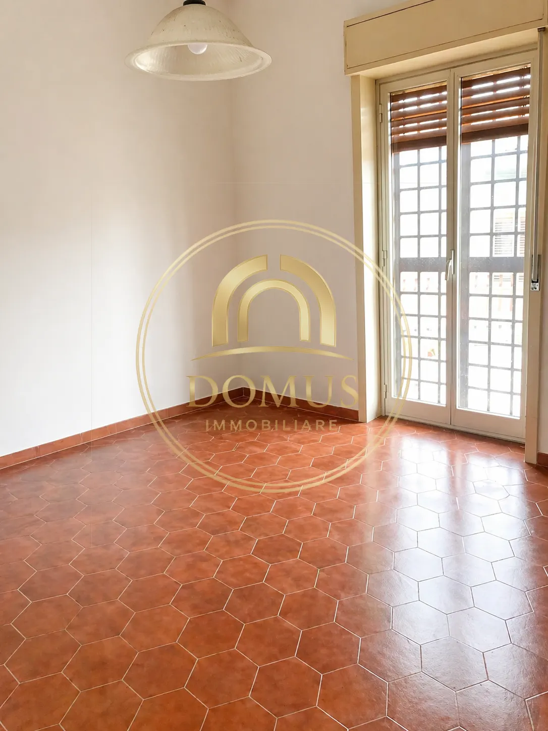 Zafferana Etnea, Ampio Appartamento con Terrazzo e Garage Doppio · foto 9