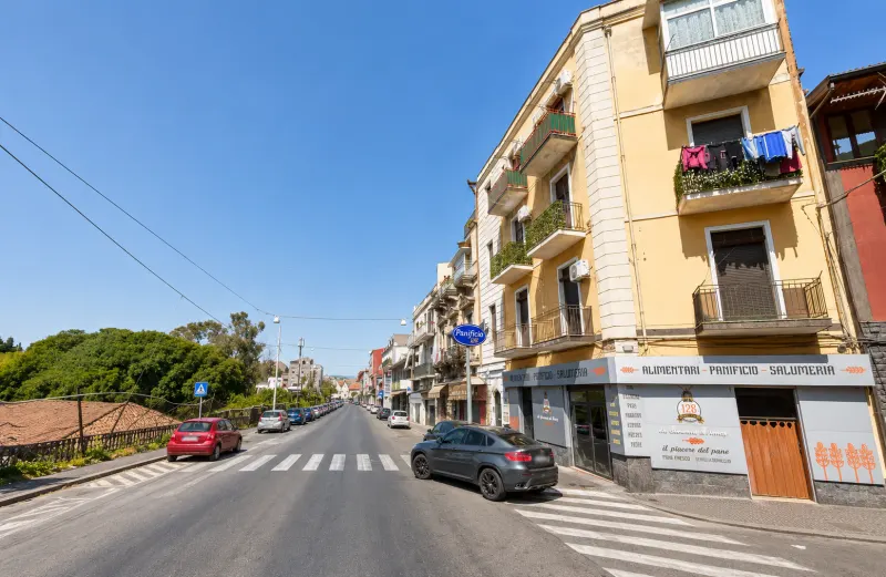 Casa Vacanza in Vendita – Via della Concordia, Catania · foto 3