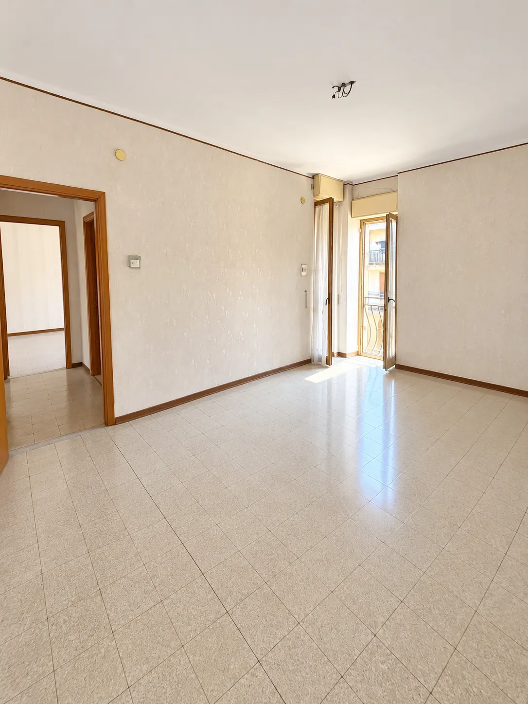 CATANIA - VILLAGGIO SANT'AGATA (ZONA A / PIAZZA ARISTOTELE) · foto 7
