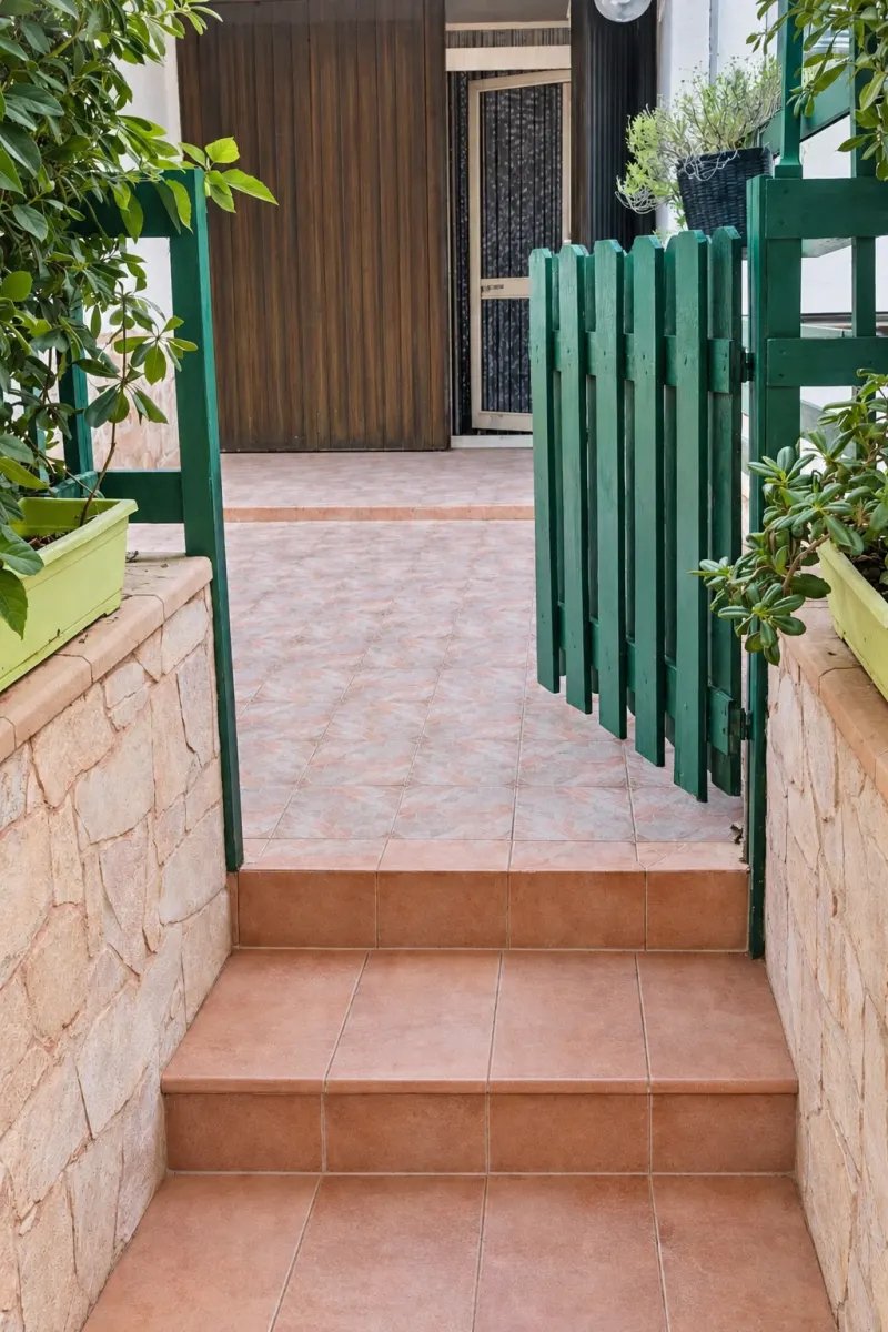 Residence Reysol: Appartamento 90 mq Totalmente Arredato con Terrazzo a Livello e Discesa al Mare · foto 2