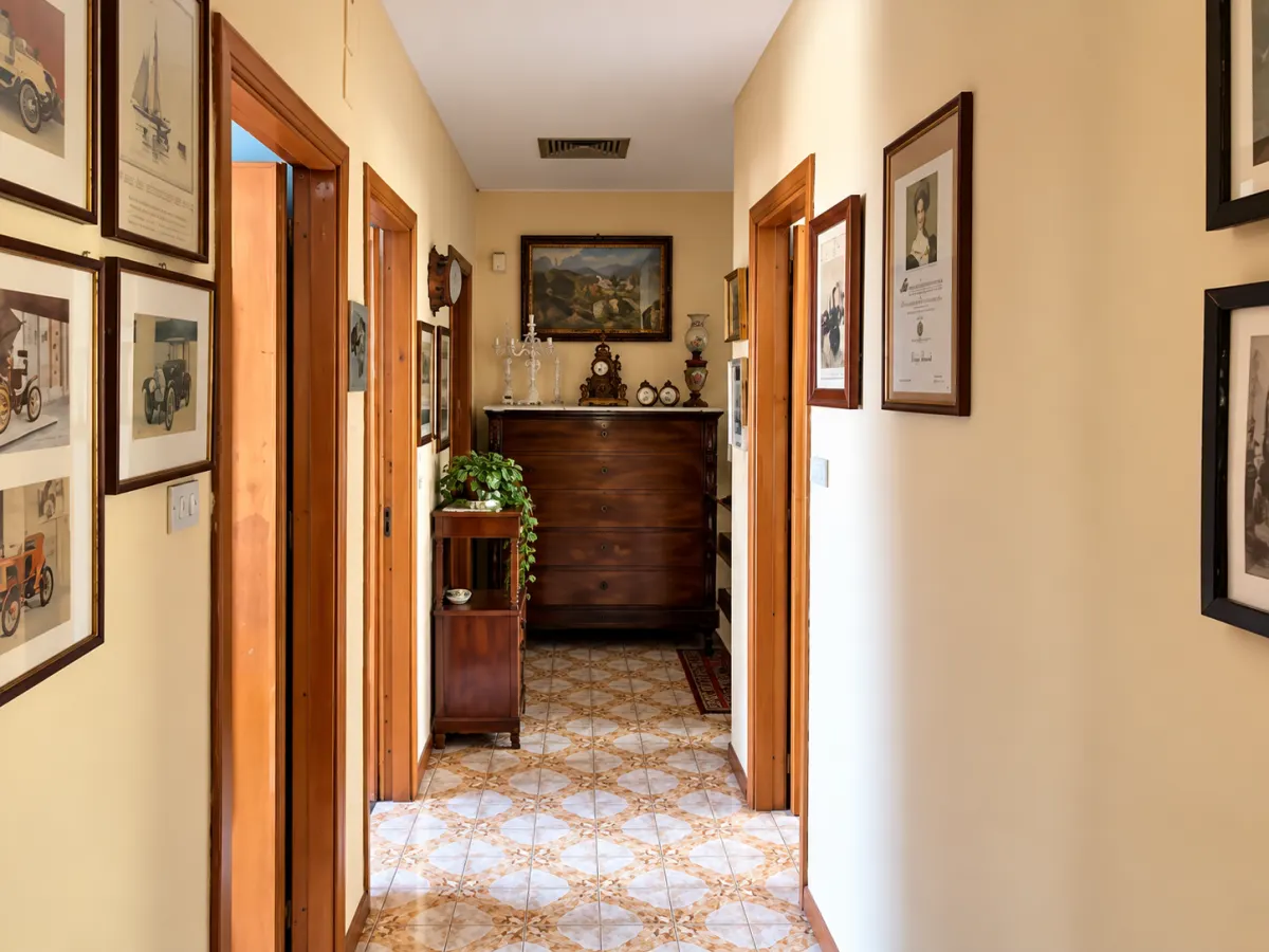 Villa con giardino - Catania via Santa Sofia · foto 17