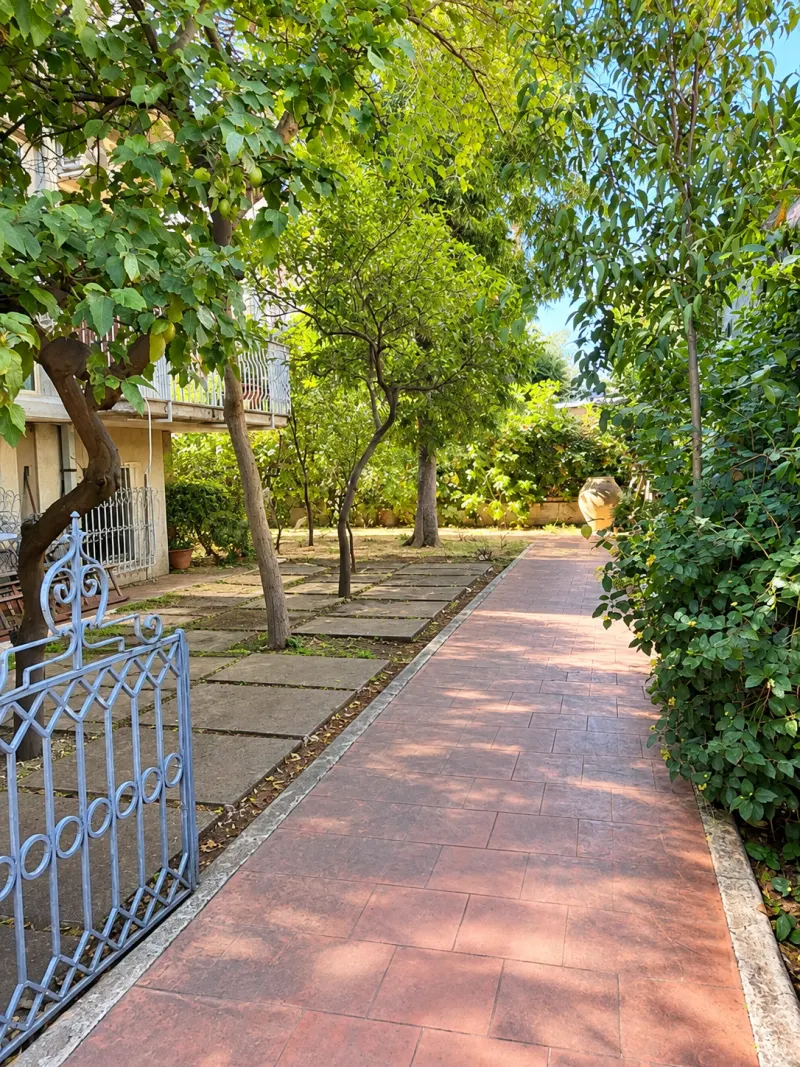 Villa con giardino - Catania via Santa Sofia · foto 4