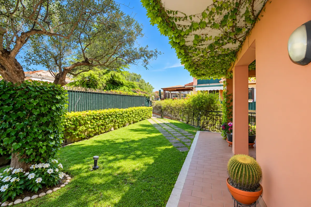Prestigiosa porzione di villa a San Gregorio di Catania · foto 20