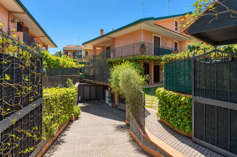 Prestigiosa porzione di villa a San Gregorio di Catania · foto 4