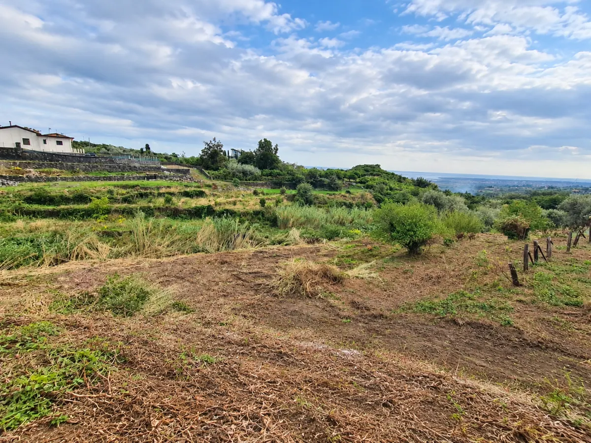 Terreno Panoramico di 7.100 mq con Rudere Catastato | Mascali – Zona Santa Venera · foto 16